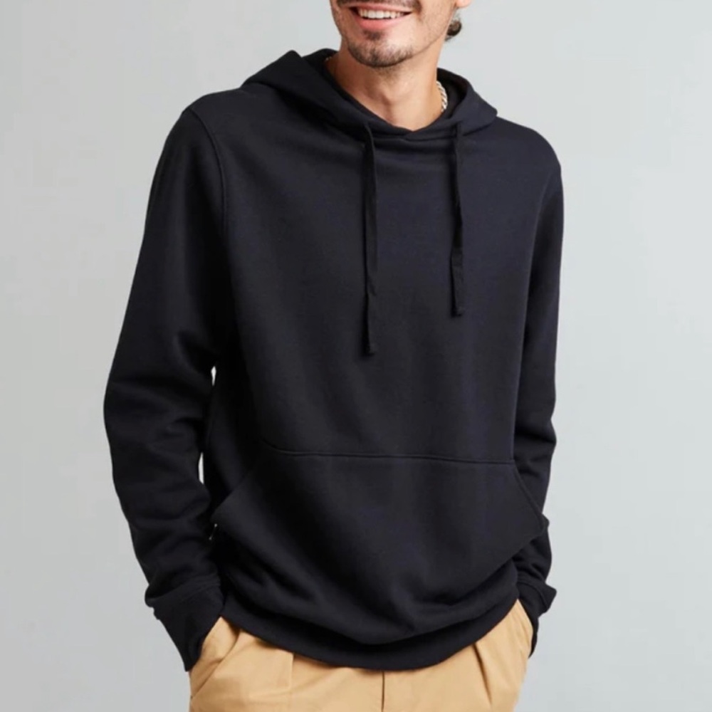 Richer Poorer Men’s Recycled Pullover Hoodie in Black Size Medium